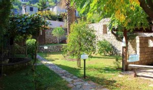 kotor prcanj stone house seafront