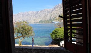 kotor prcanj stone house seafront