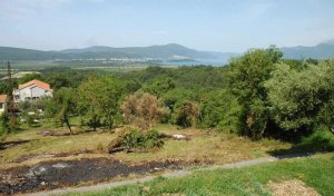 kavac urbanized plot for sale