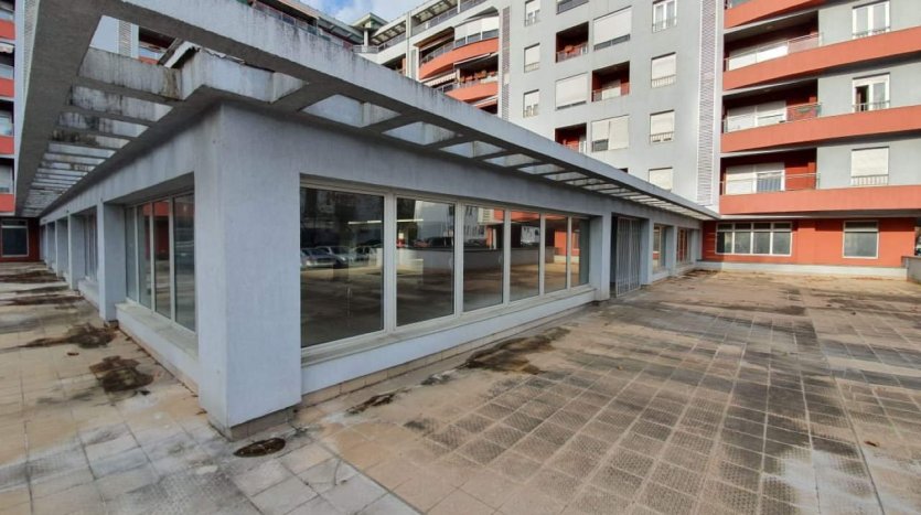 podgorica large commercial premise sale