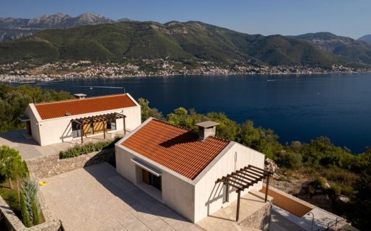 lustica vile prodaja